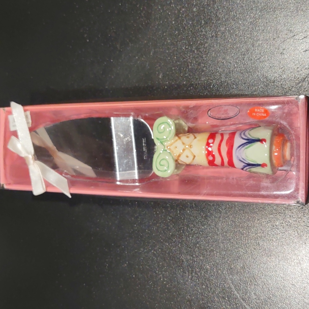 Ceramic, whimsical, stainless steel cake server